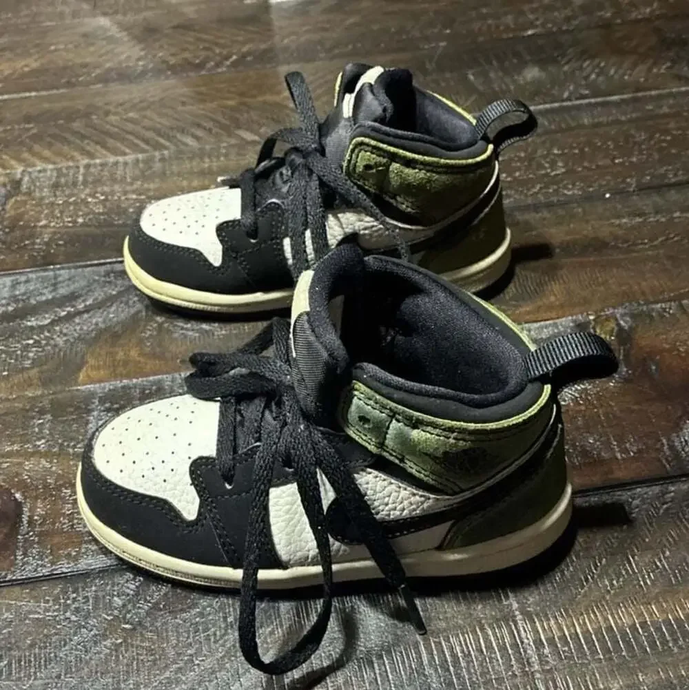 Jordan Air Jordan 1 Mid SE Camo Toddler (TD) Black/Medium Olive CW5561-001 Size